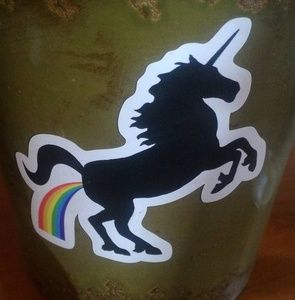 Meet your Posher, Ingy